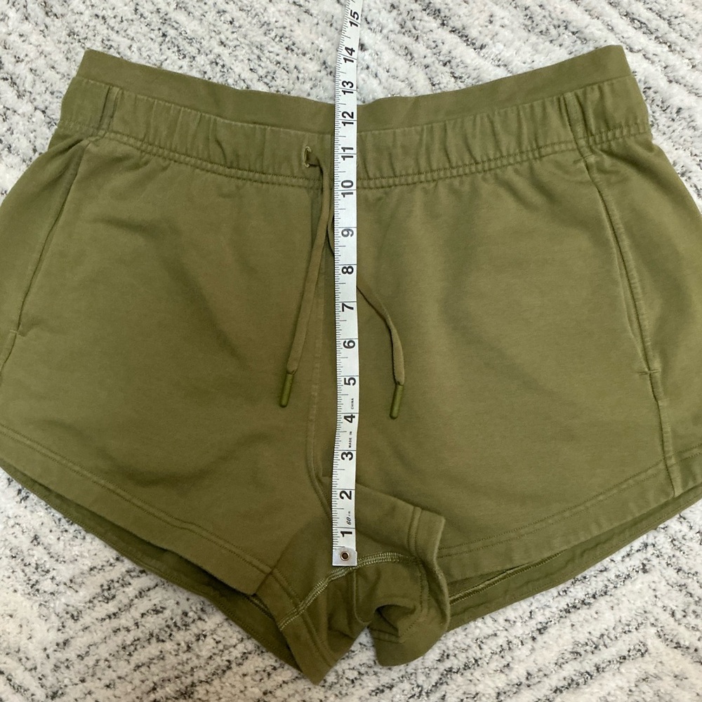 Lululemon | Sage Green Inner Glow High Rise Shorts 3" size 10 - Picture 6 of 8
